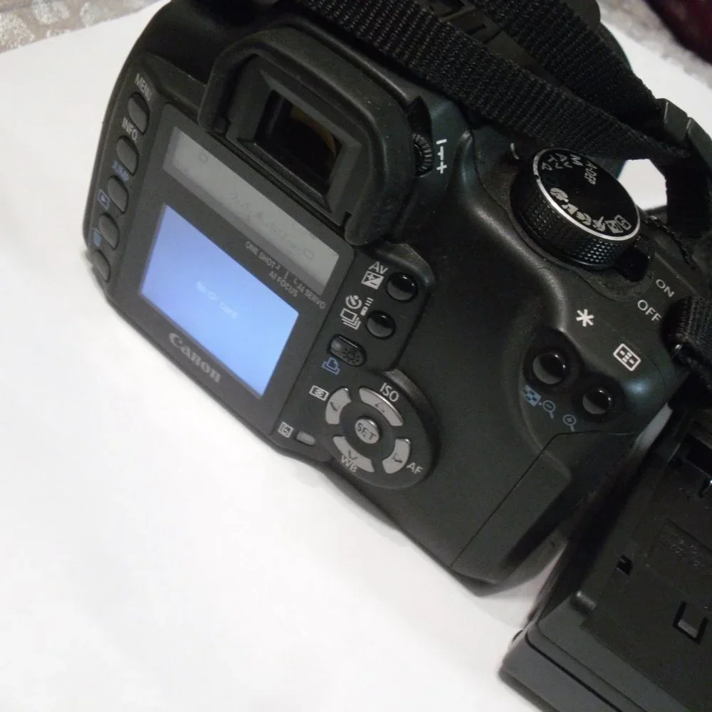 Canon Lebel XT EOS
